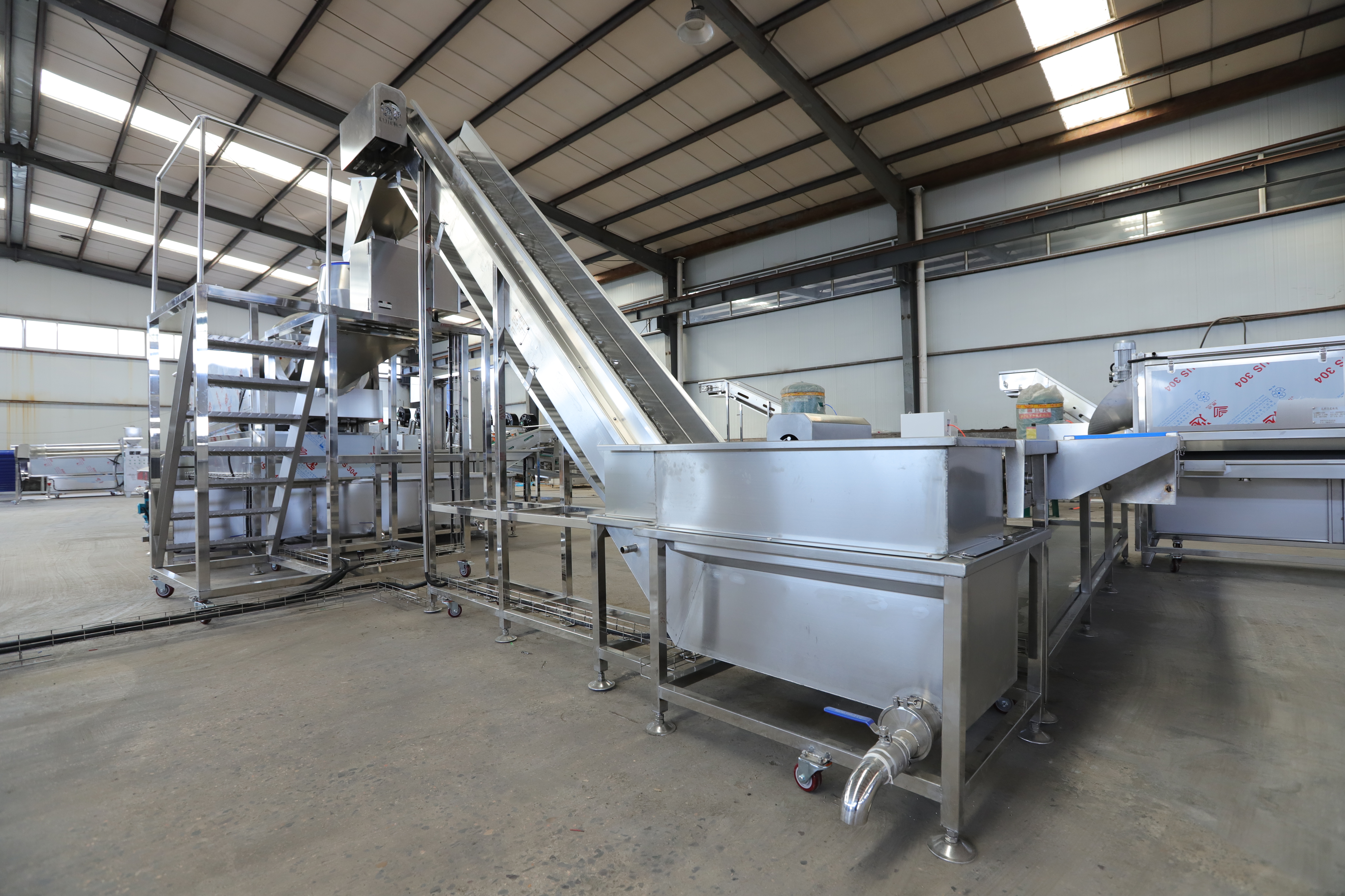 7水槽式提升机 (2)